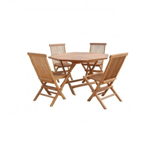 ban ghe ngoai troi chat lieu ben cao cap 4