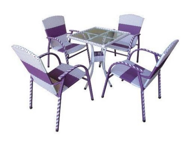 ban ghe nhua gia may3