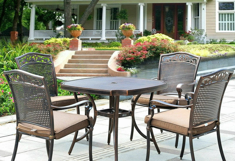 bo ban ghe nhom hop kim ban cong san vuon 3