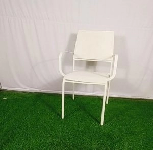 ghe hop kim nhua may 300x293 54659