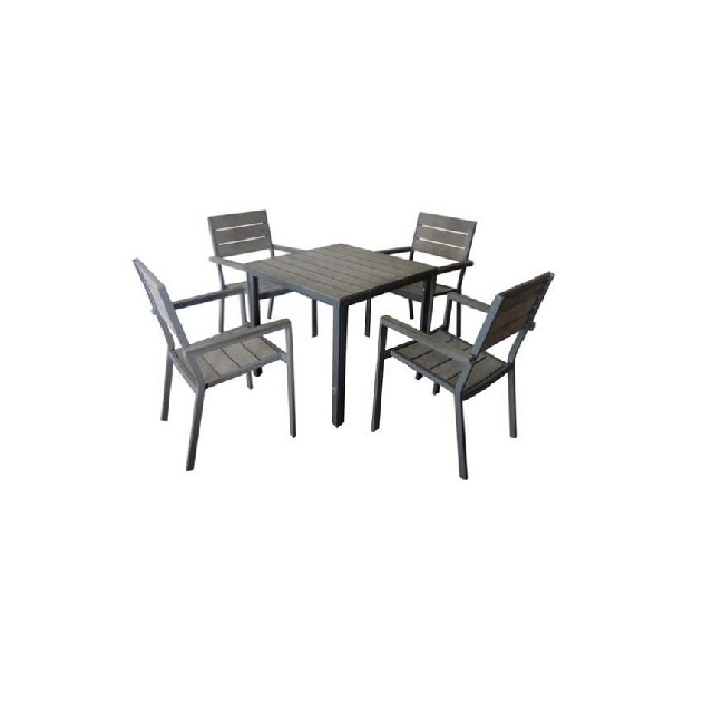 ve dep tinh te cua ban ghe ngoai troi 4